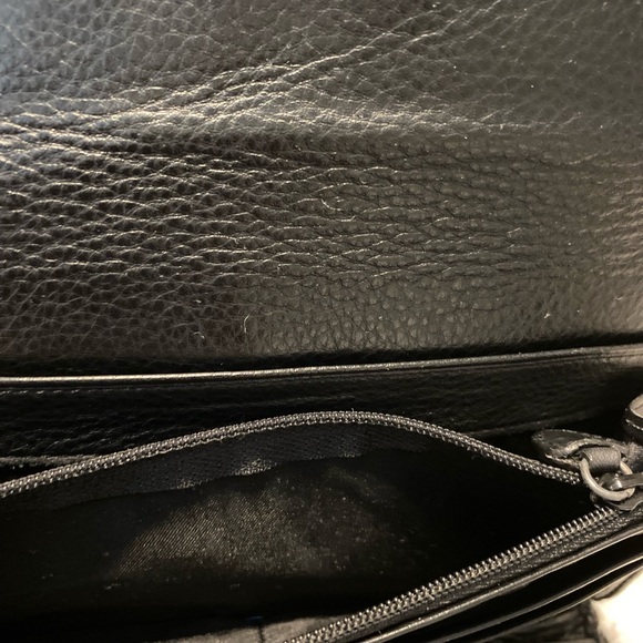 Brighton Vintage Black Leather Crossbody Bag - Picture 6 of 10